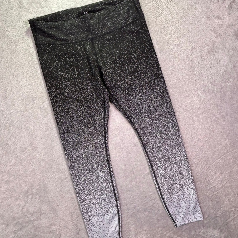 GapFit Womens Leggings Large Black White GFast Ombré Jacquard 910636-00